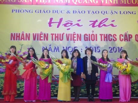 Nâng cao chất lượng văn hóa đọc
từ Hội thi nhân viên thư viện giỏi cấp THCS quận Long Biên

